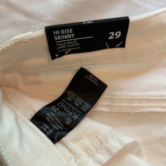 NWT- BUFFALO HI-RISE SKINNY JEANS. WHITE. Wms size 29 - Picture 4 of 12